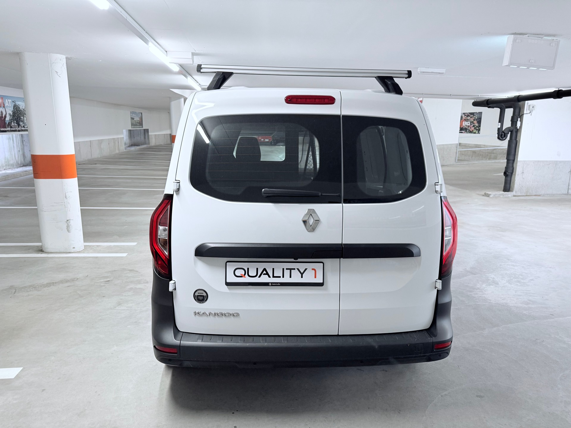 RENAULT Kangoo Van 1.3 TCe 130 PS Automat Klima-image-13