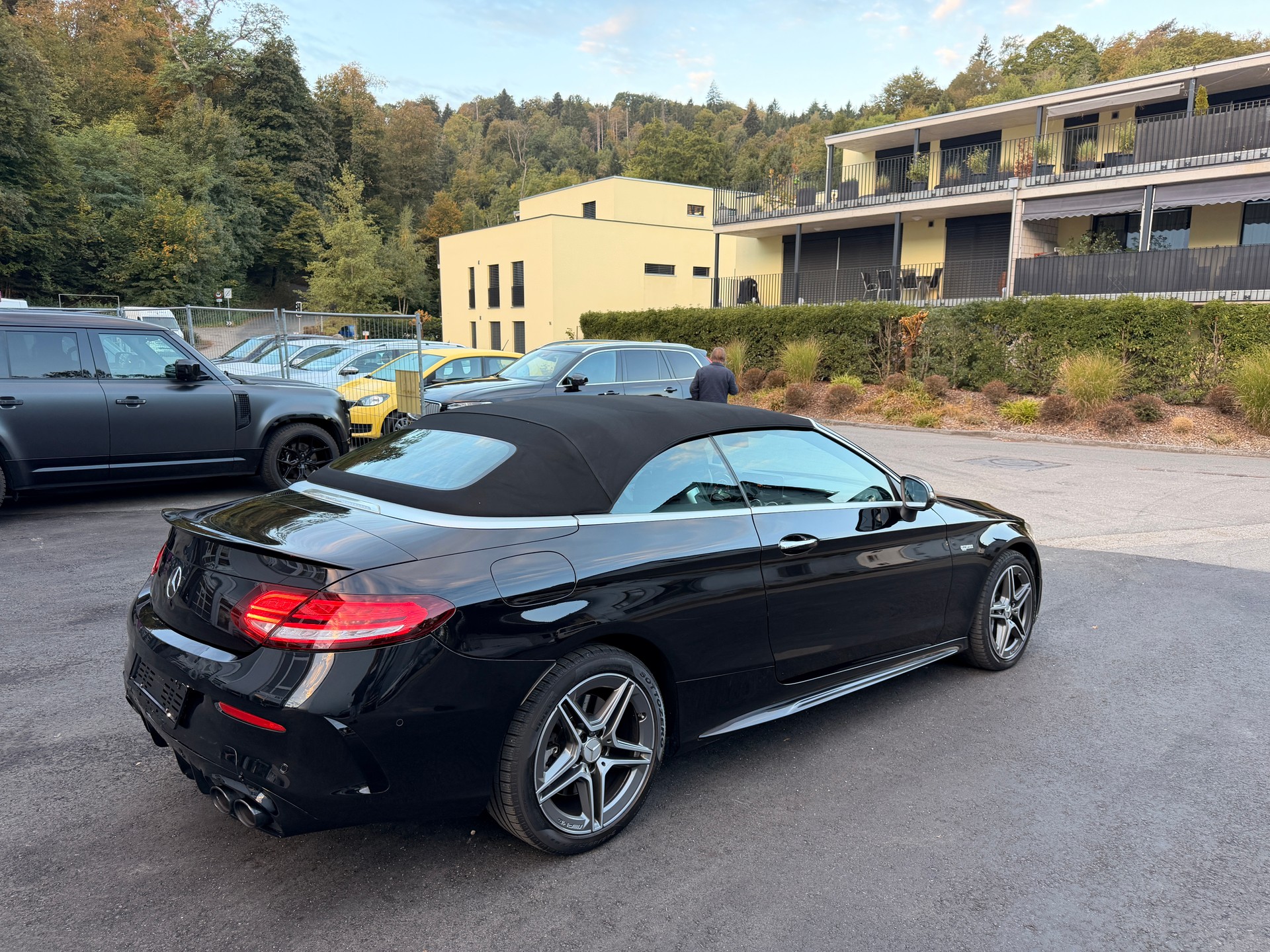 MERCEDES-BENZ C 43 Cabriolet AMG 4Matic 9G-Tronic-image-3