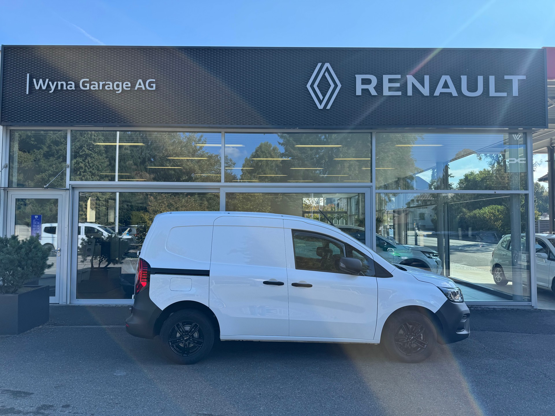 RENAULT Kangoo Van 1.3TCe Open Sesame 130 PF Extra EDC-image-0