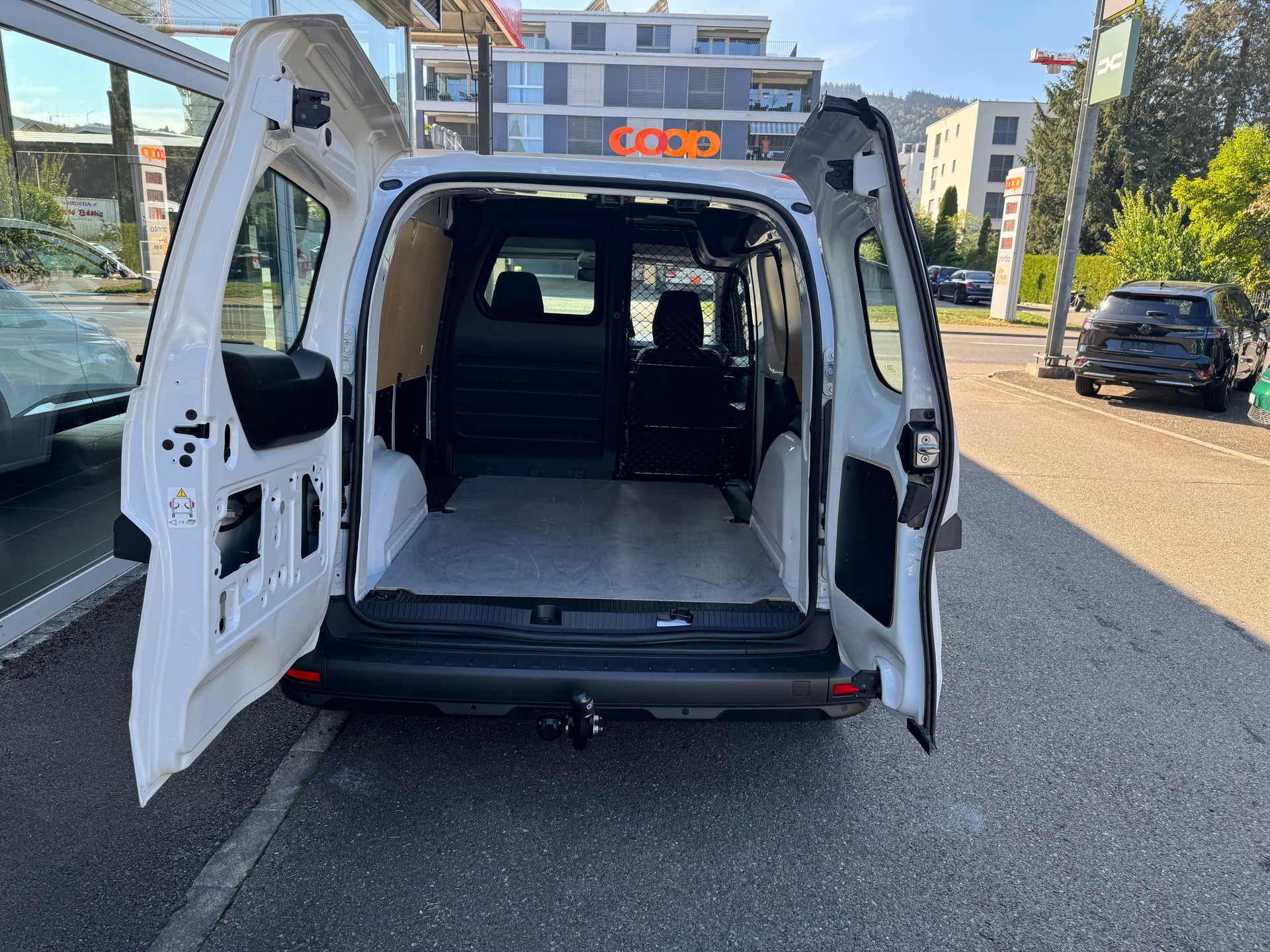 RENAULT Kangoo Van 1.3TCe Open Sesame 130 PF Extra EDC-image-9