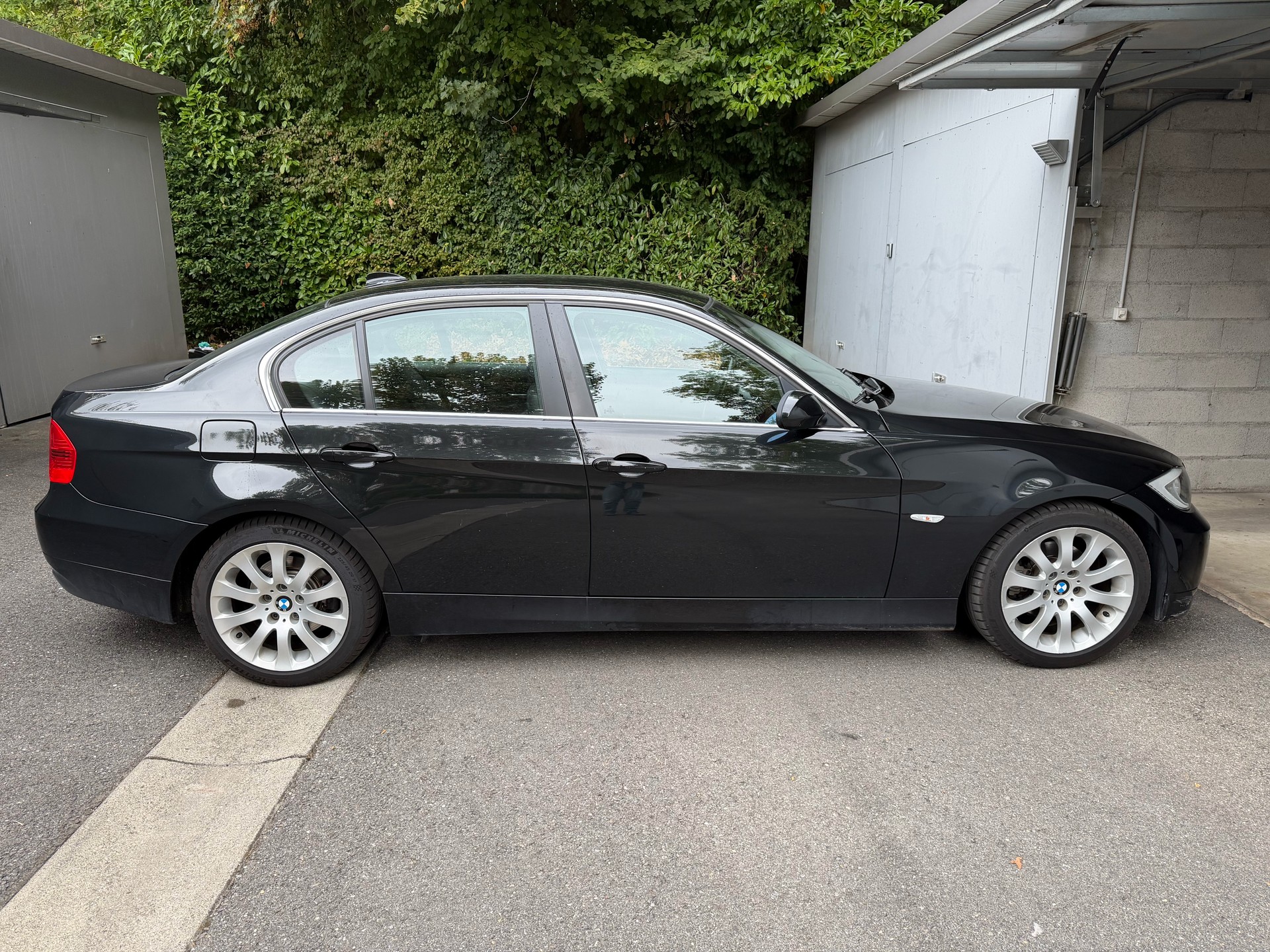 BMW 325i more4you-image-2