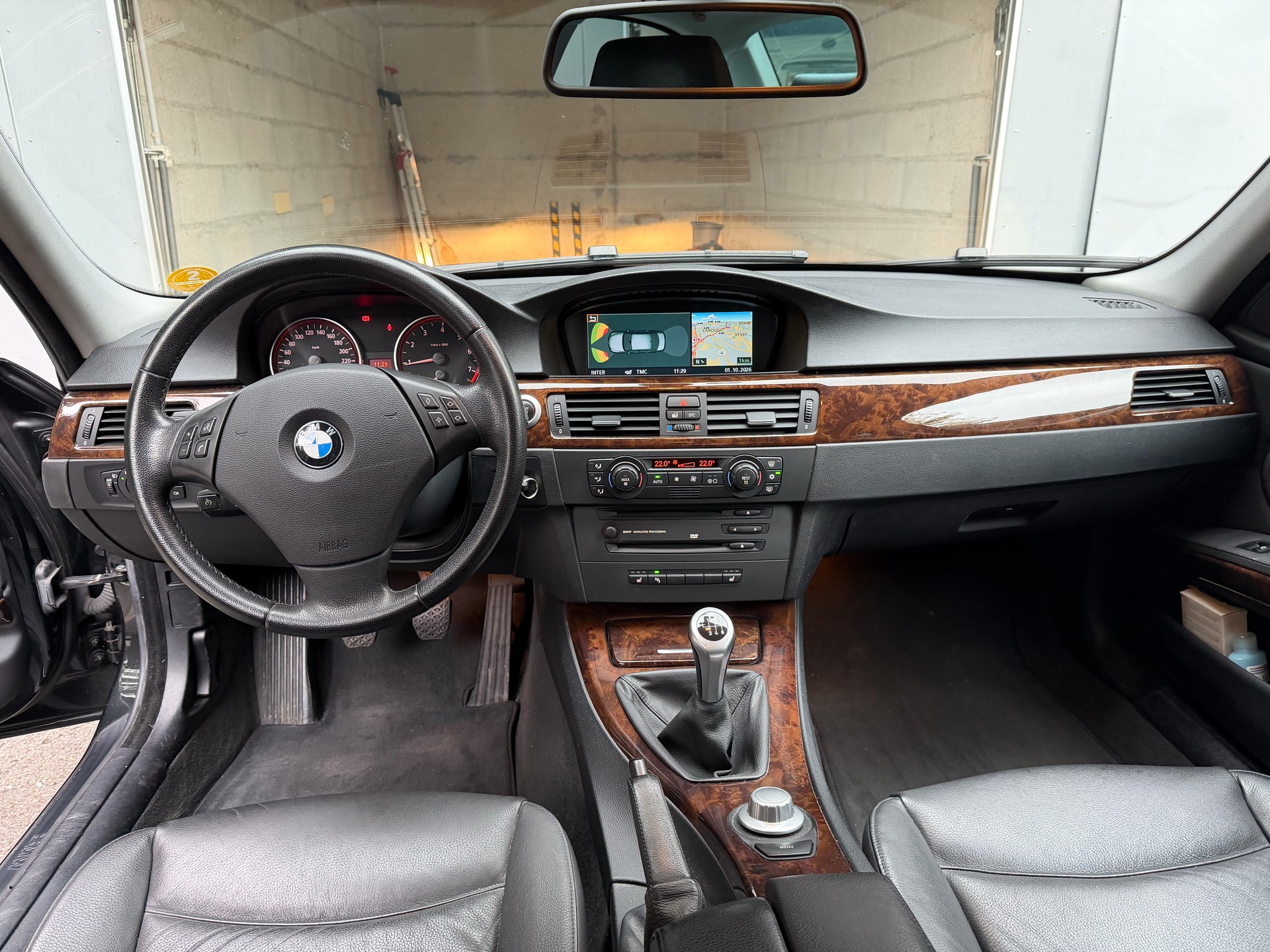 BMW 325i more4you-image-4