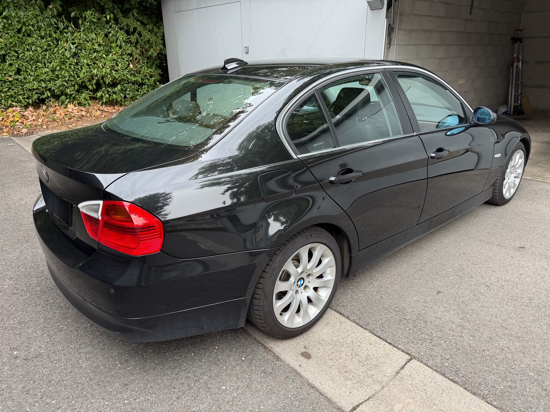 BMW 325i more4you-image-1
