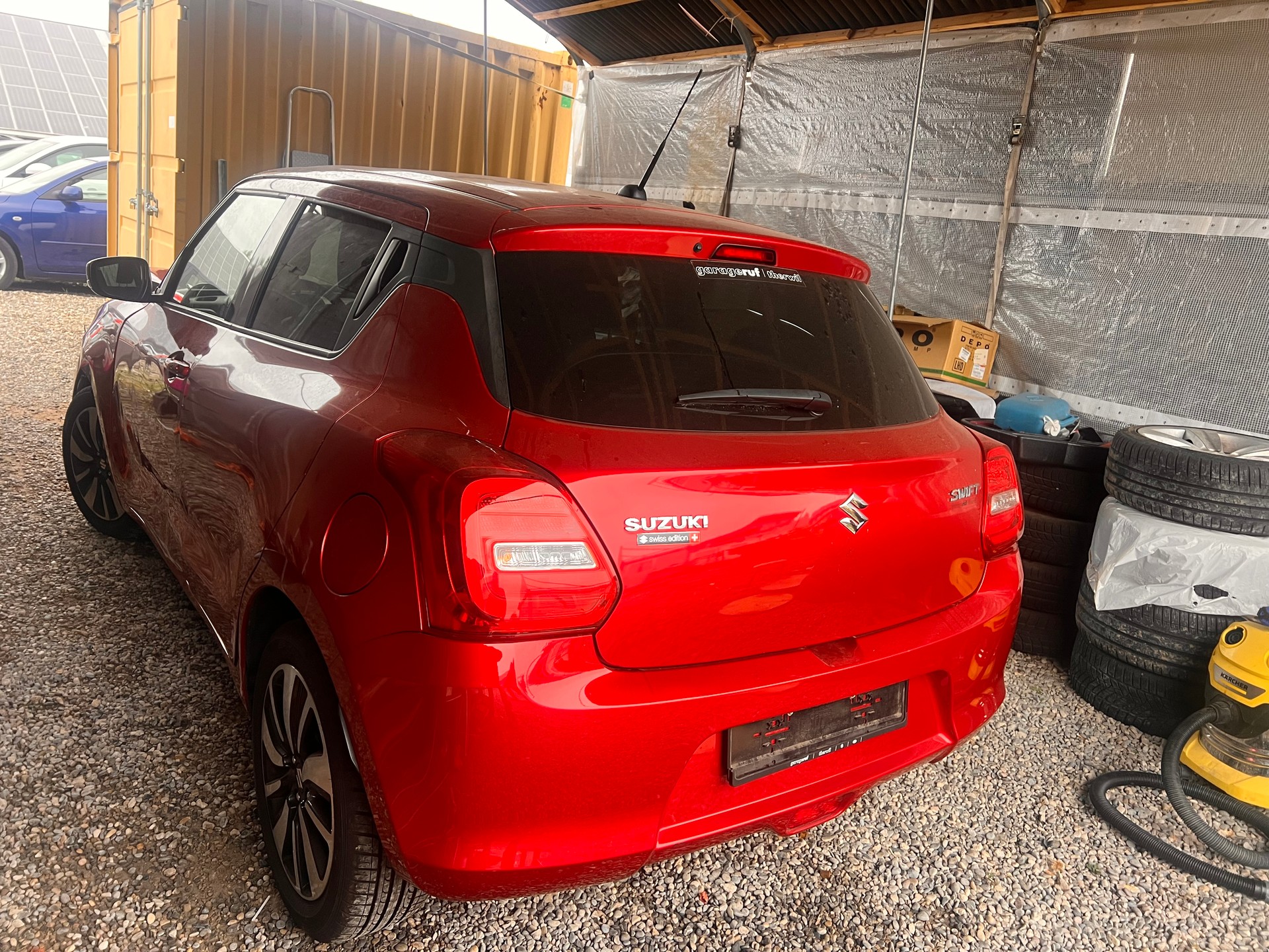 SUZUKI Swift 1.0 12V Compact Top Automatic-image-1