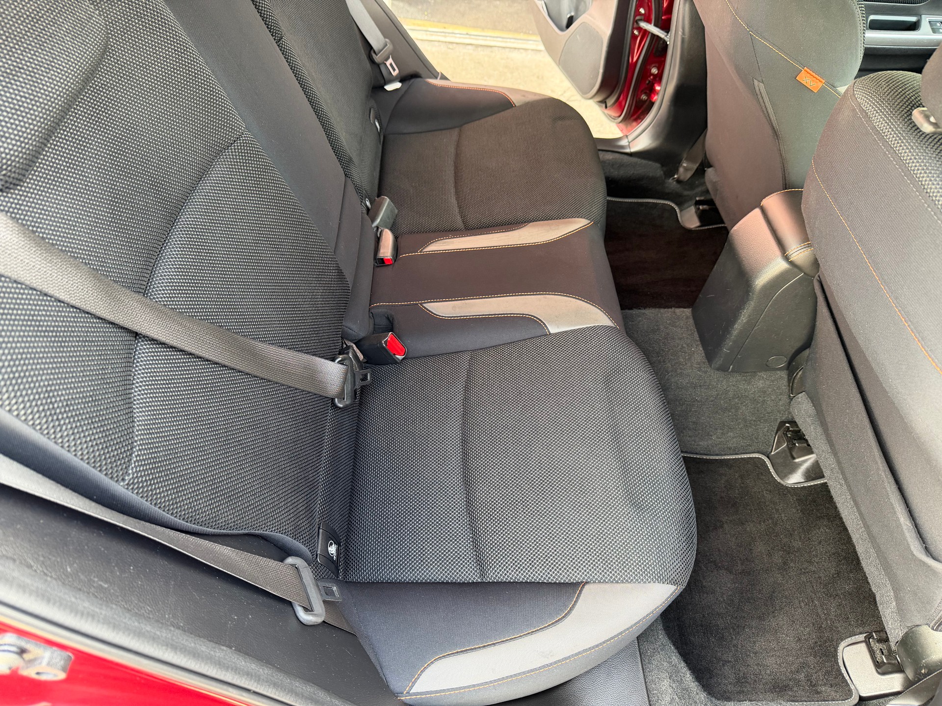 SUBARU XV 2.0 Swiss Two AWD CVT-image-10