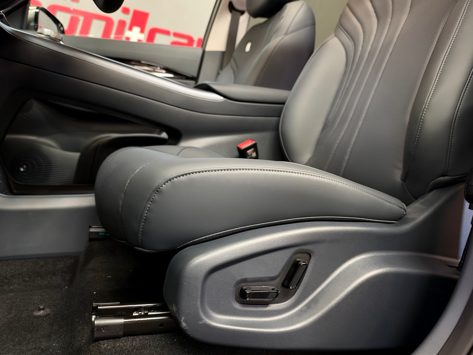 GEELY E5 Max+ 68.4 kwh-image-13