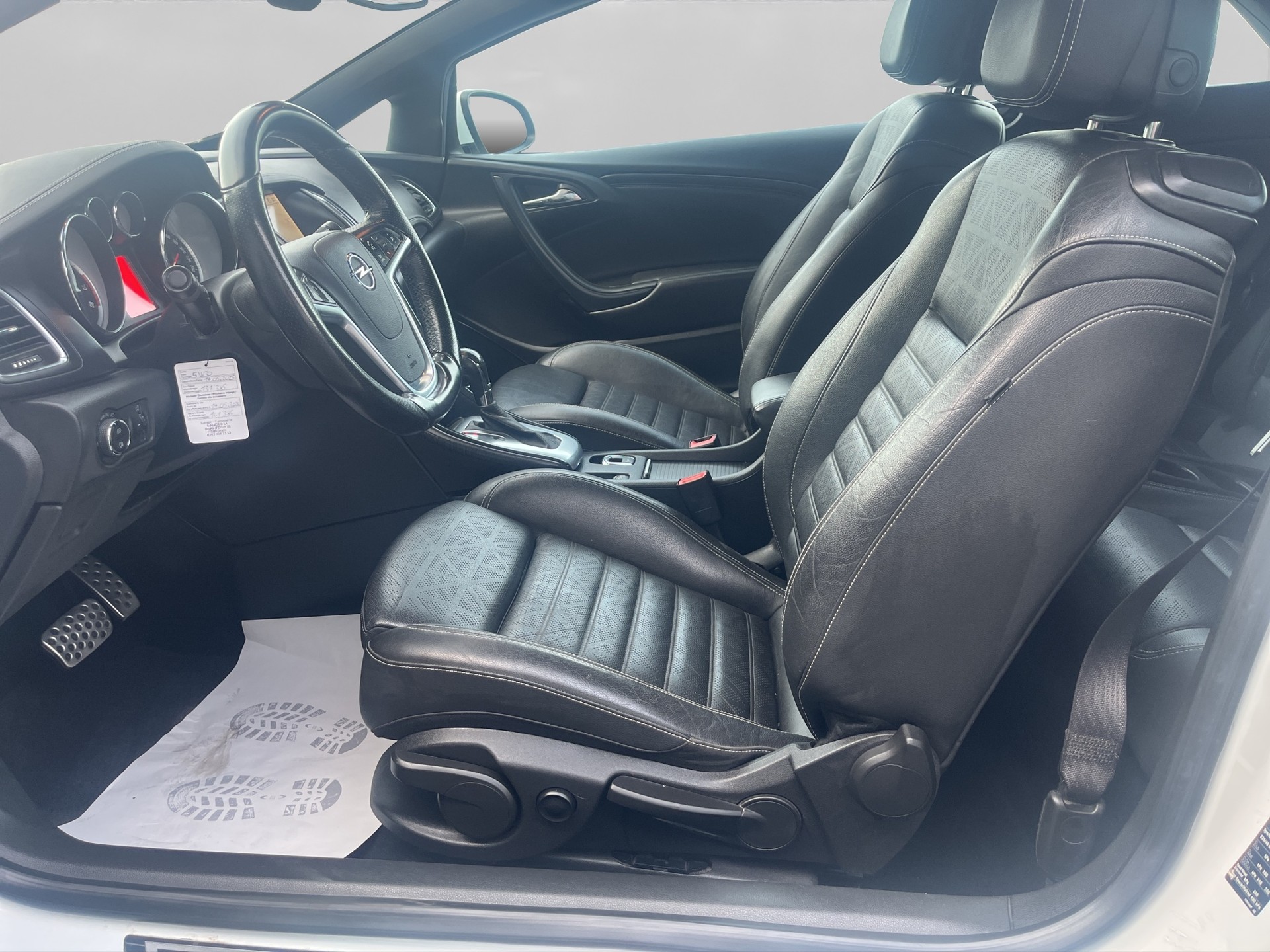 OPEL Cascada 1.6i 16V Cosmo Automat-image-8