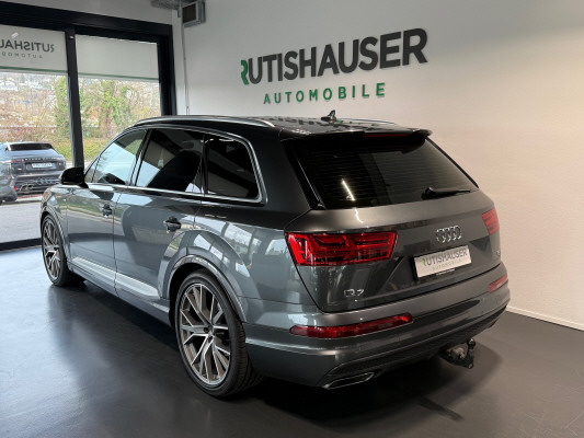 AUDI Q7 50 TDI quattro-image-2
