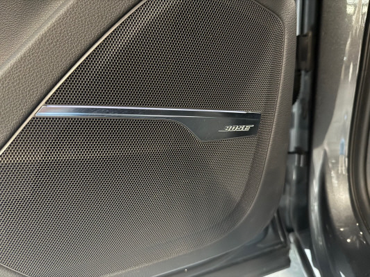 AUDI Q7 50 TDI quattro-image-14