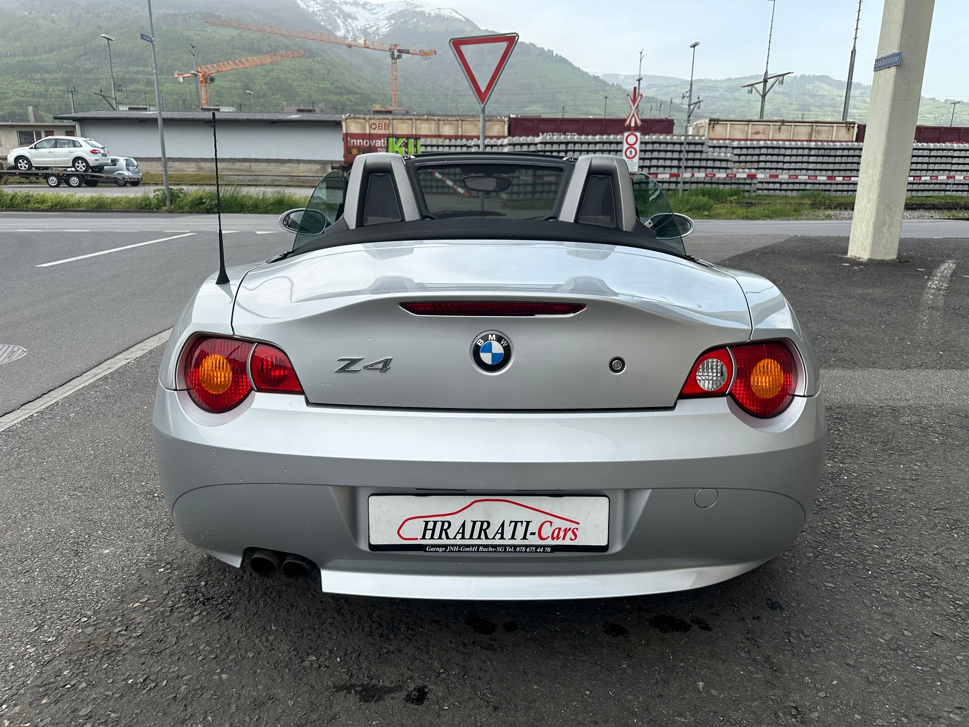 BMW Z4 3.0i Roadster-image-5