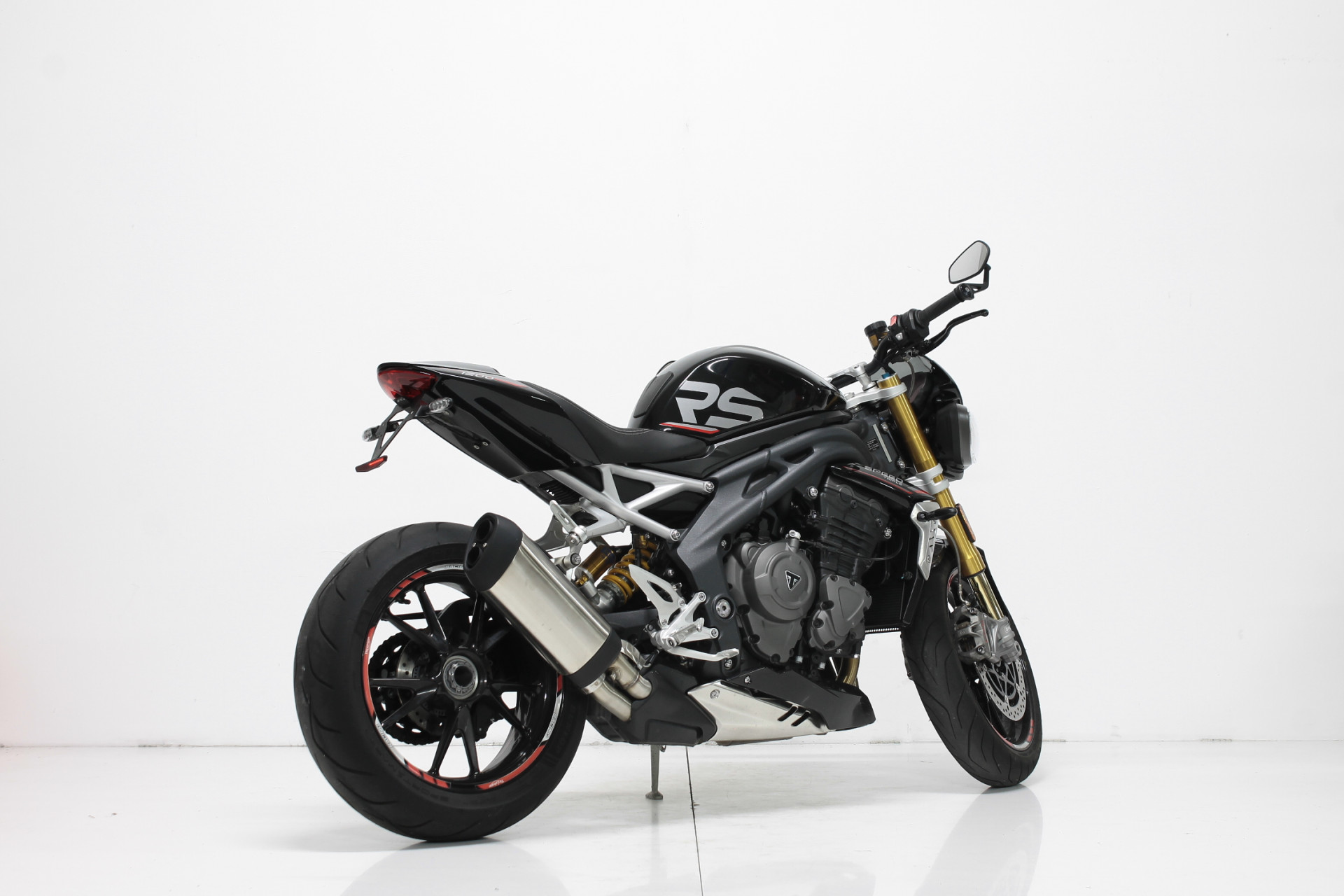 TRIUMPH Speed Triple 1200 RS-showroom-element-3