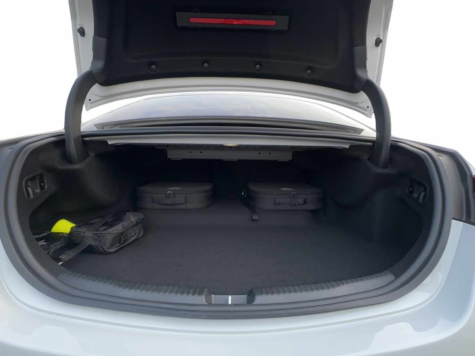 MERCEDES-BENZ C 63 S AMG 4M E Perf.-image-19