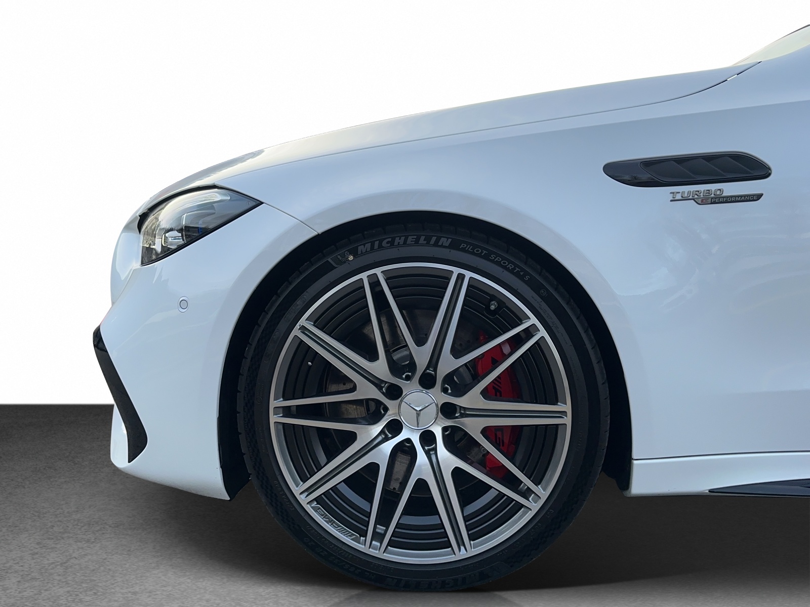 MERCEDES-BENZ C 63 S AMG 4M E Perf.-image-21