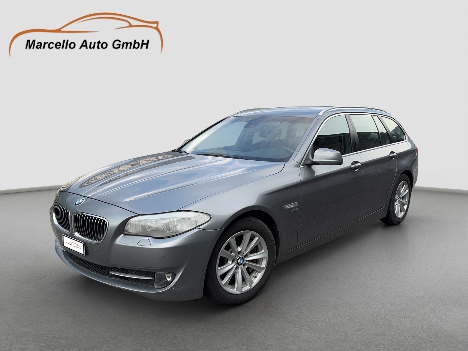 BMW 525d xDrive Touring Steptronic-image-0