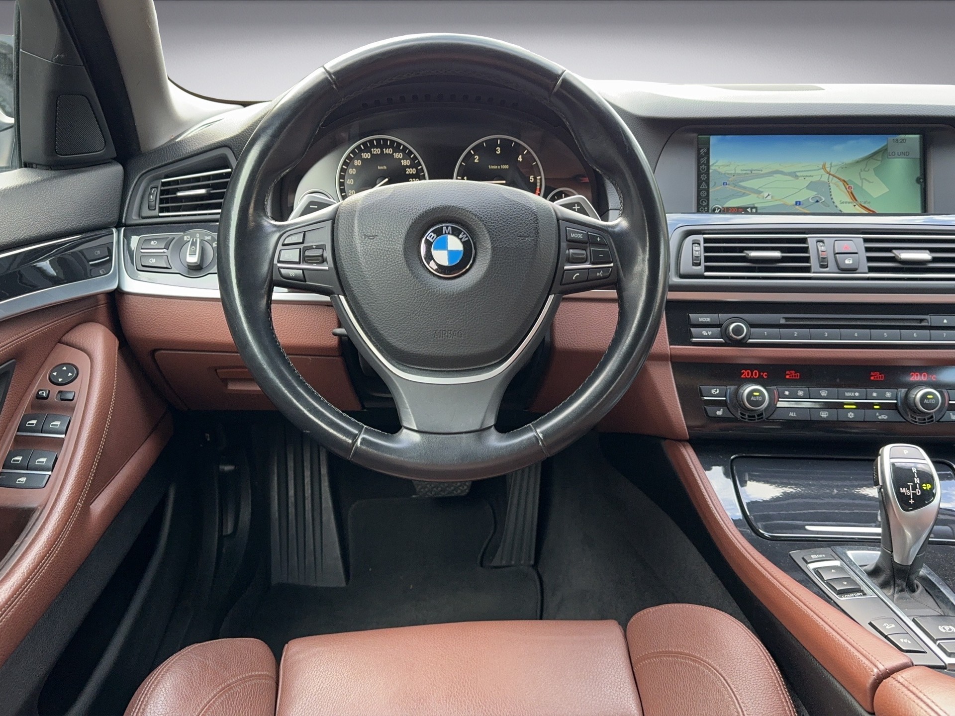 BMW 525d xDrive Touring Steptronic-image-6
