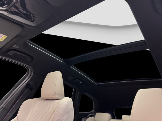 BMW X1 sDr20i 48V M Sport Pro-image-12
