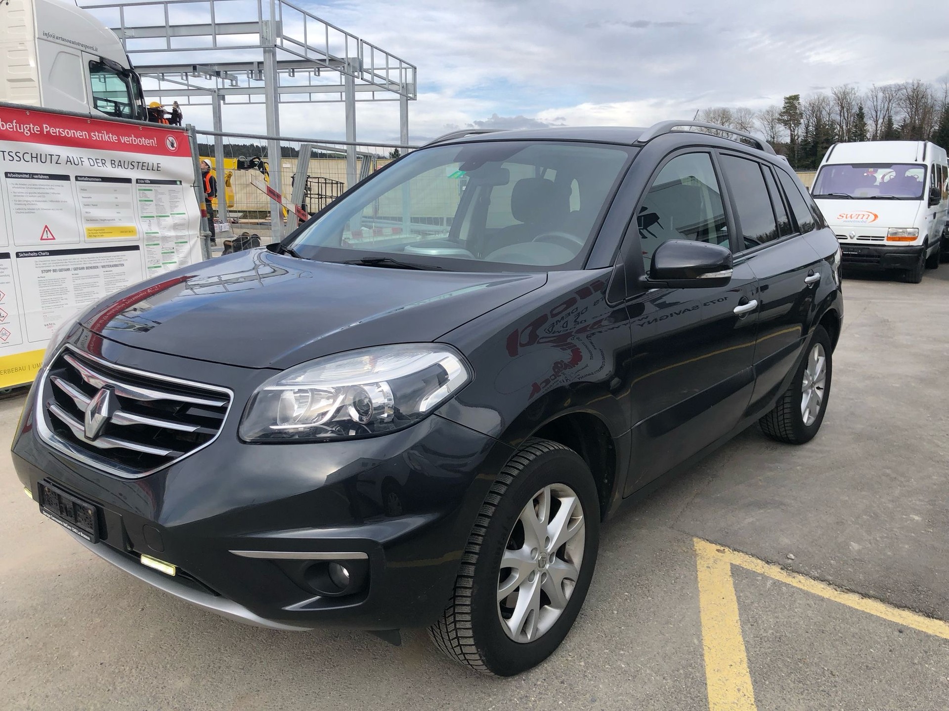 RENAULT Koleos 2.5 Expression 4x4-image-2