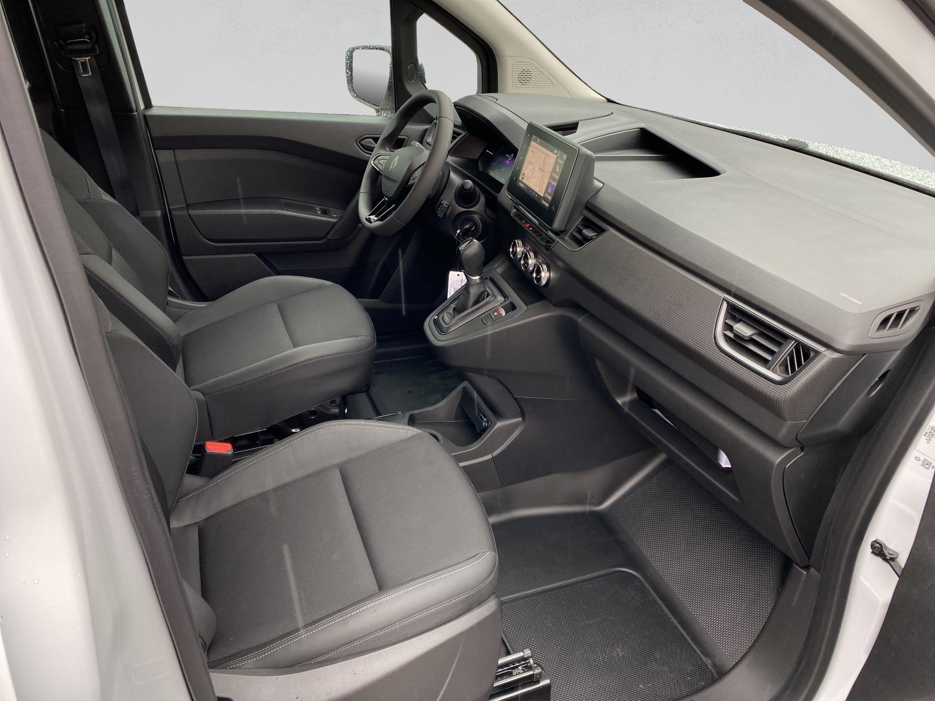 RENAULT Kangoo Van EV45 Standard L2 22kW Advance 5-Platz-image-12