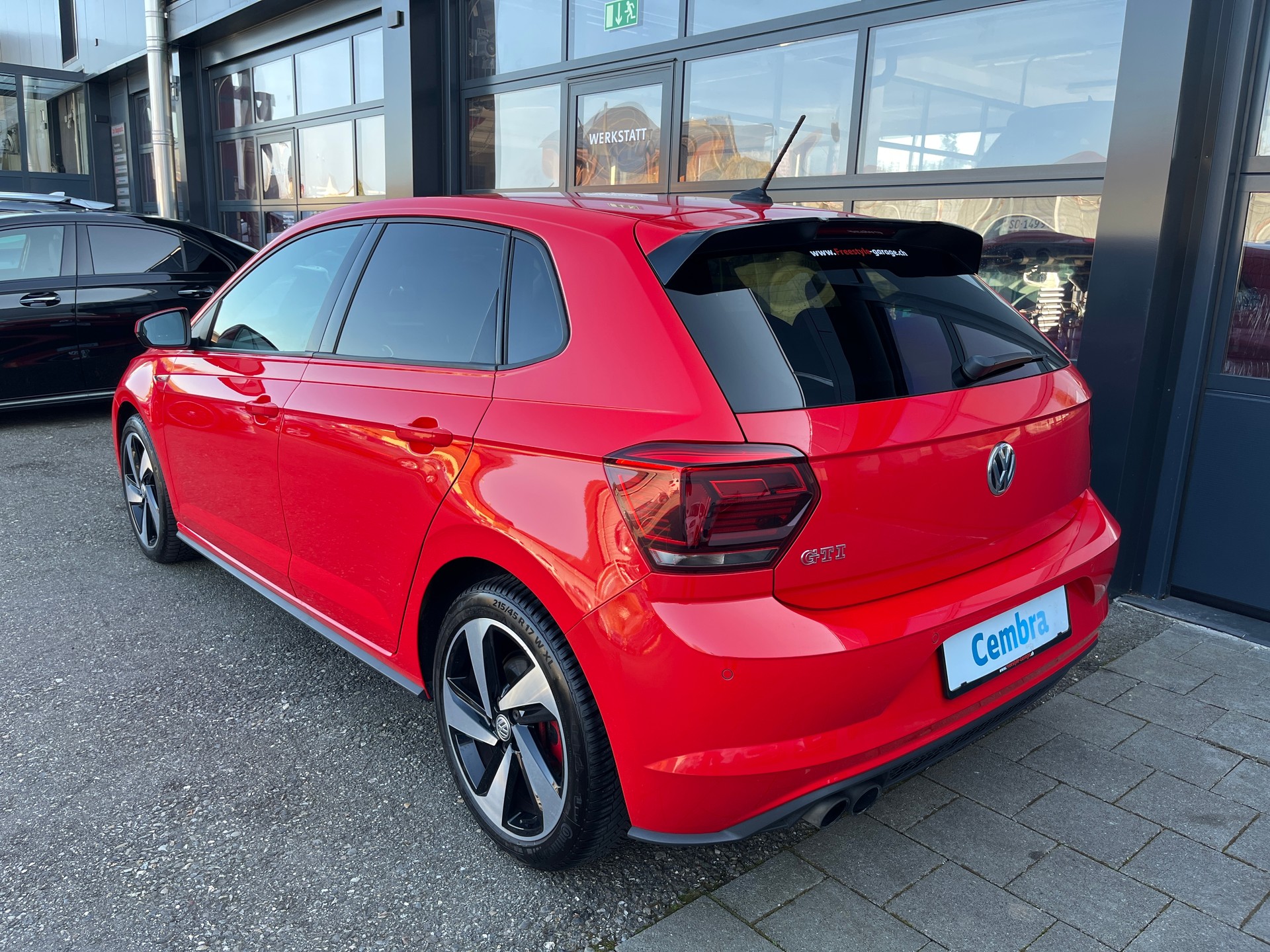 VW Polo 2.0 TSI GTI DSG-image-3
