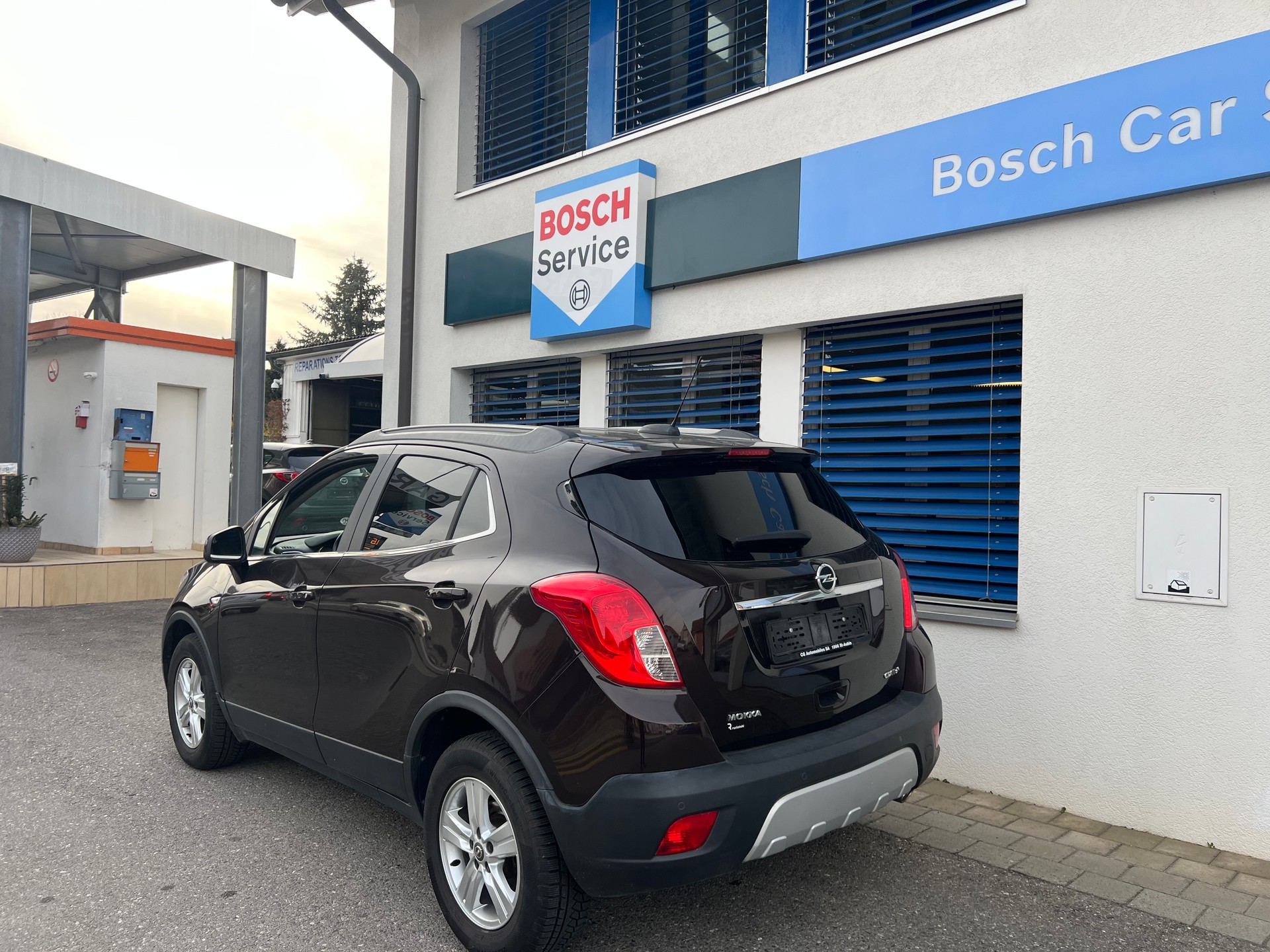 OPEL Mokka 1.6 CDTi Drive 4WD-image-2