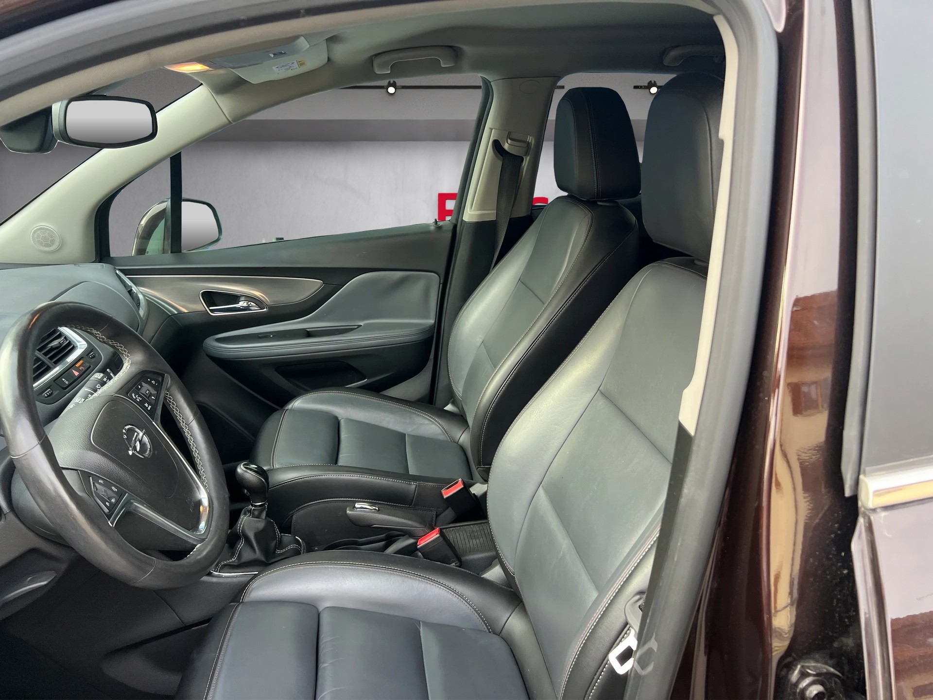 OPEL Mokka 1.6 CDTi Drive 4WD-image-3