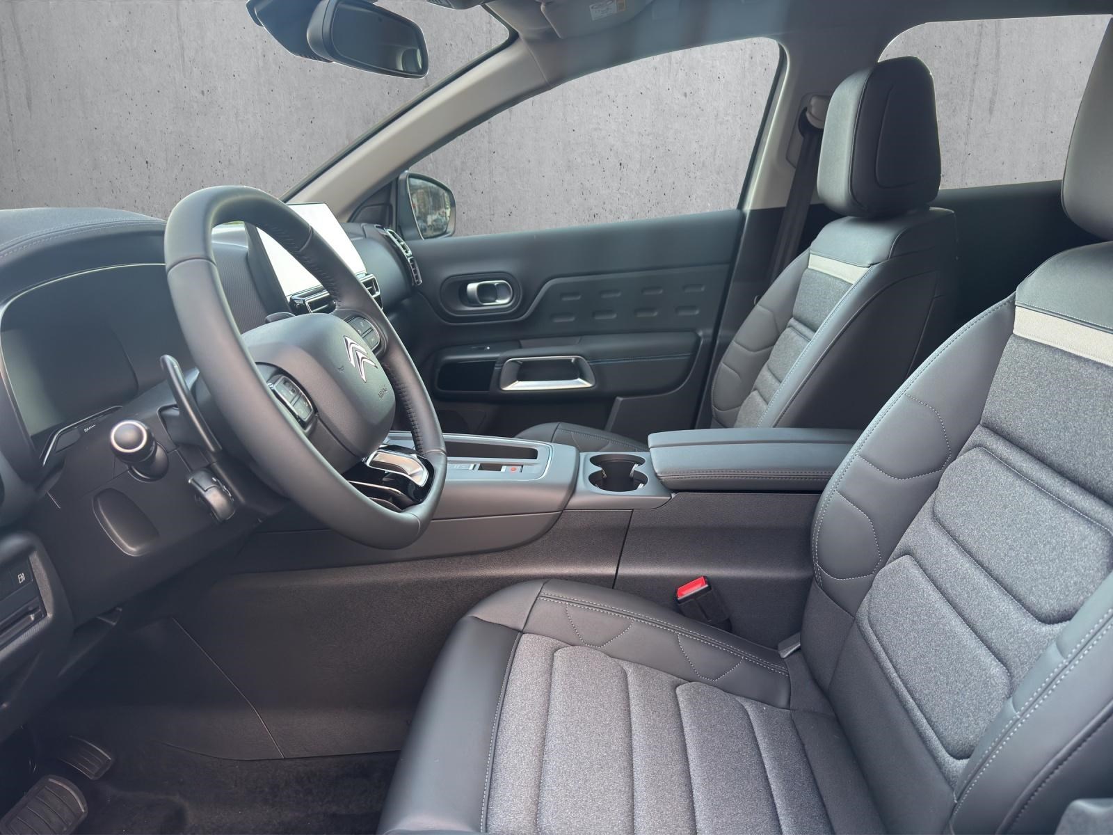 CITROEN C5 Aircross 1.6 Plug-in Hybrid Swiss Edition-image-8