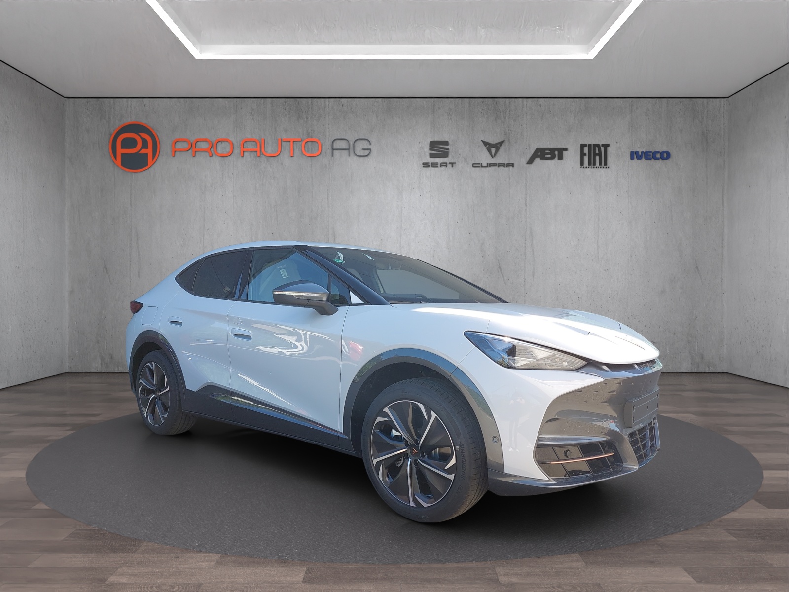 CUPRA Tavascan 77 kWh Edge 4D-image-6