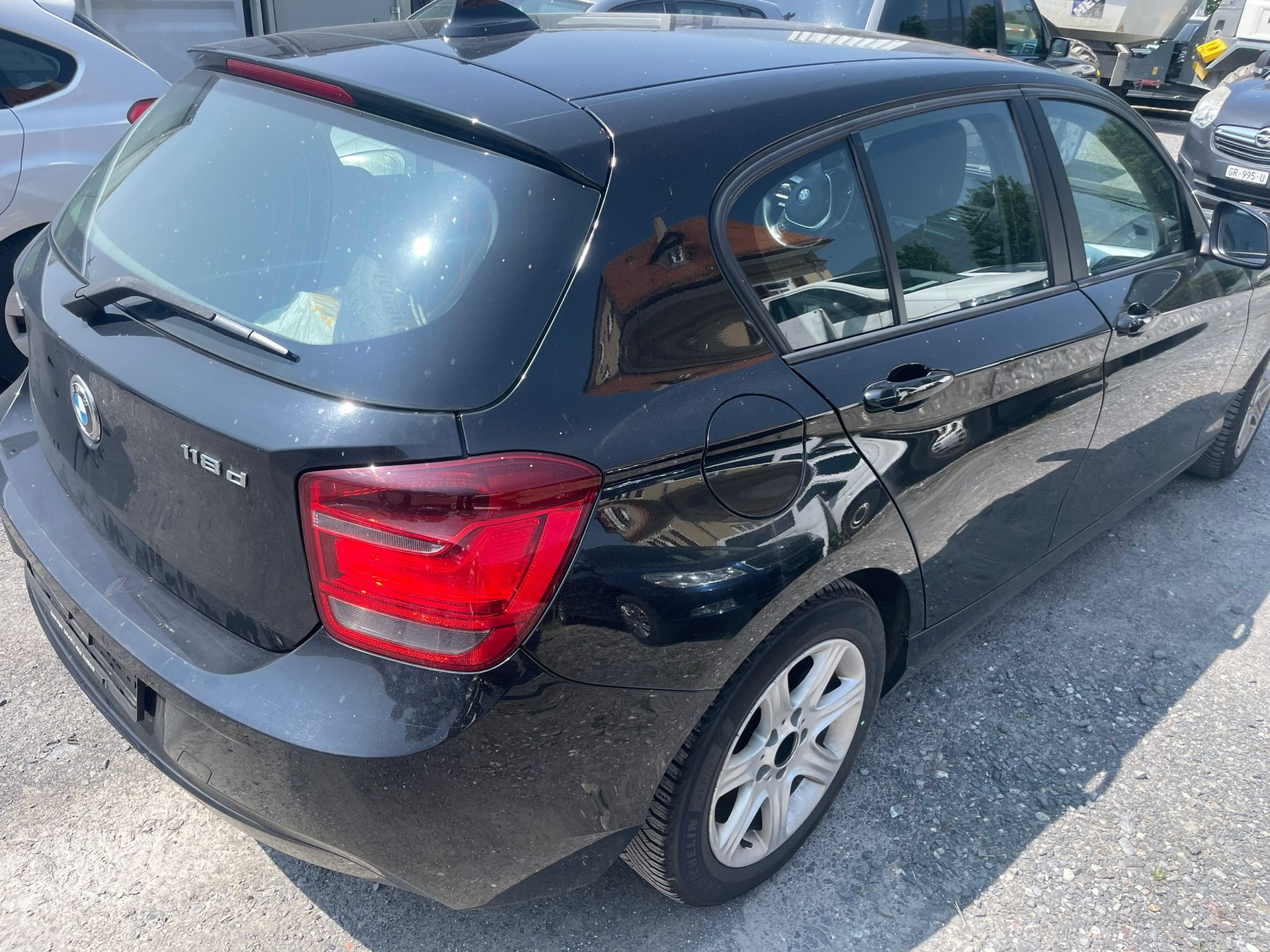 BMW 118d xDrive-image-3
