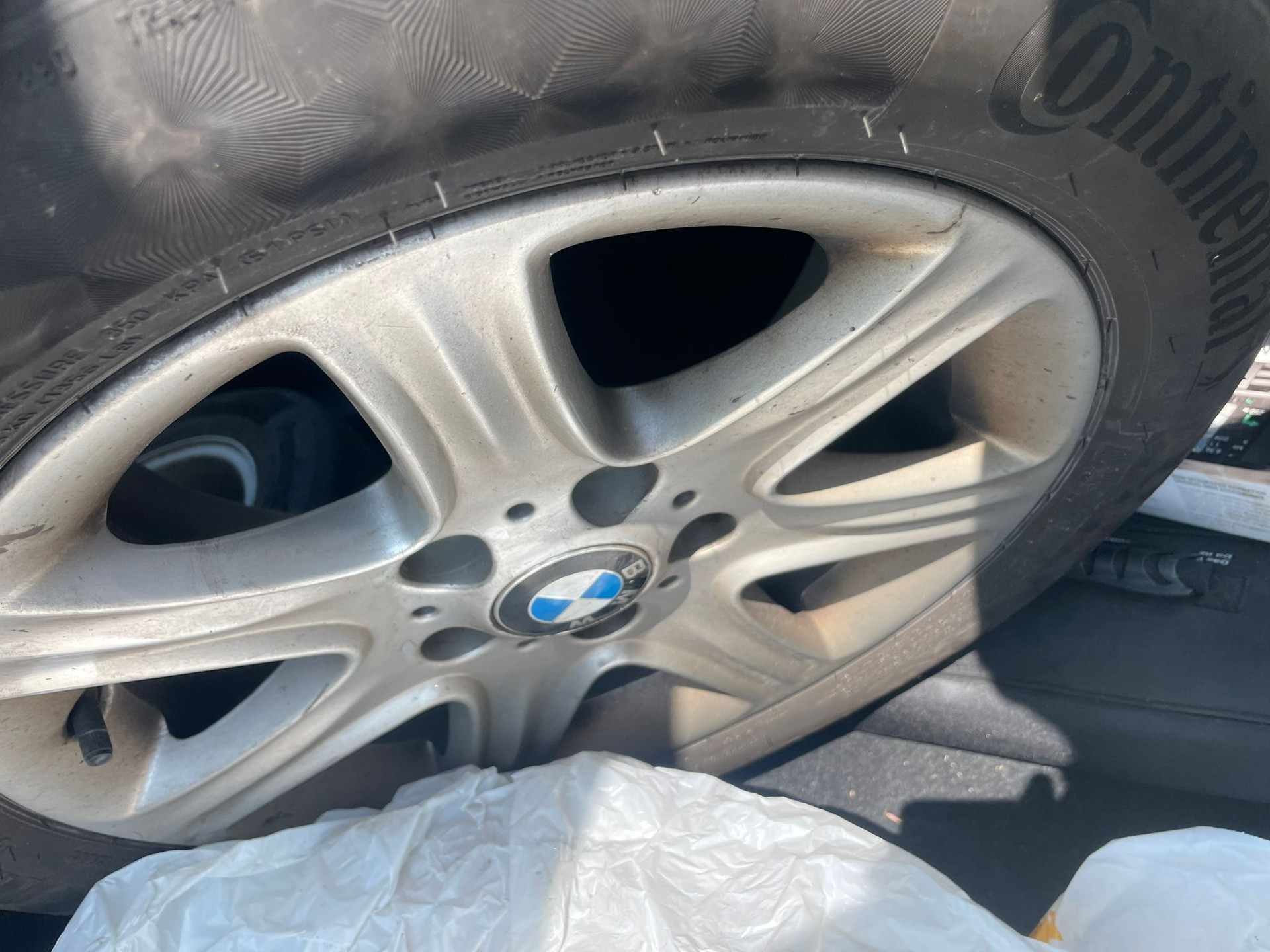 BMW 118d xDrive-image-5
