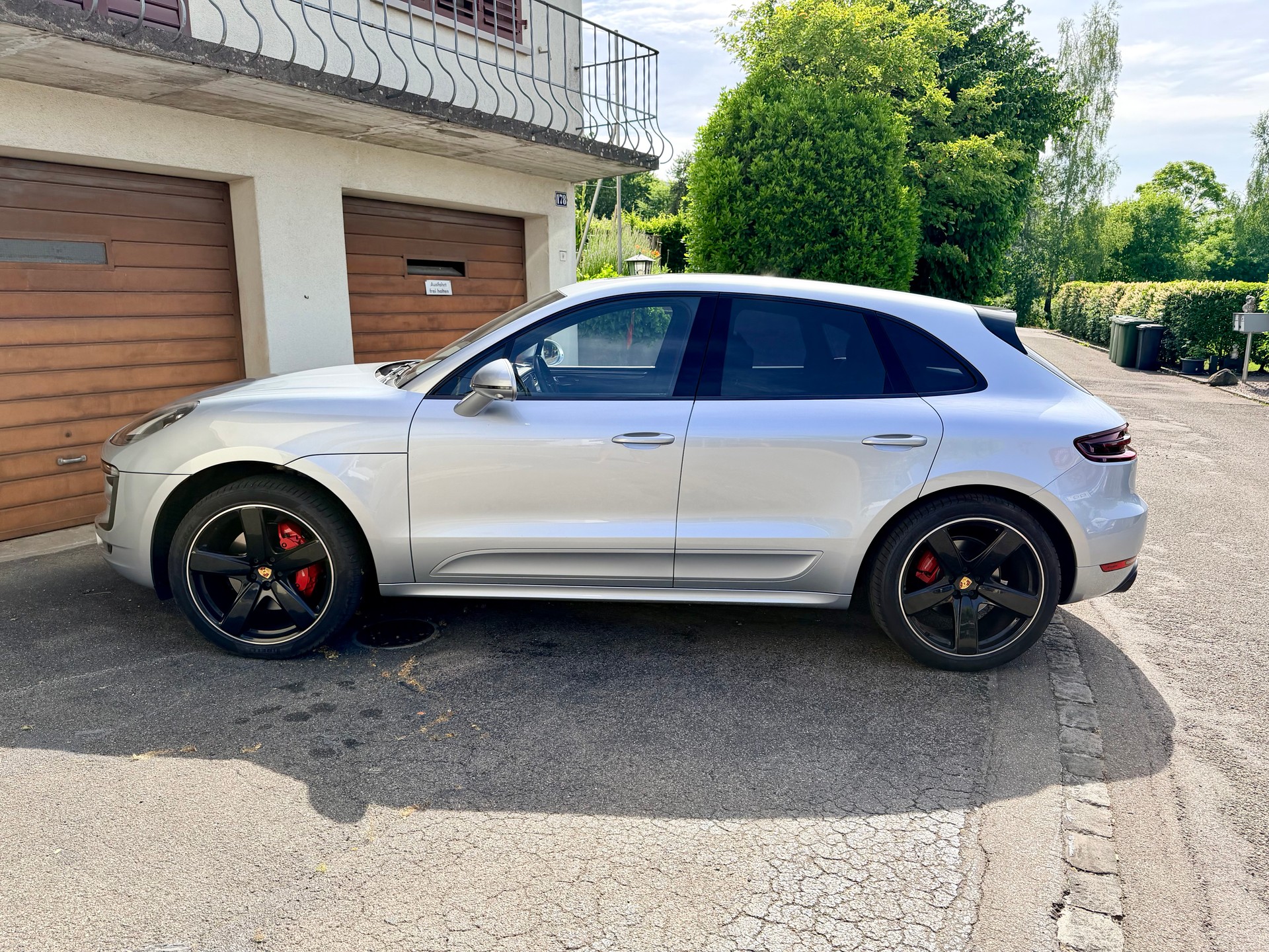 PORSCHE Macan GTS PDK-image-3