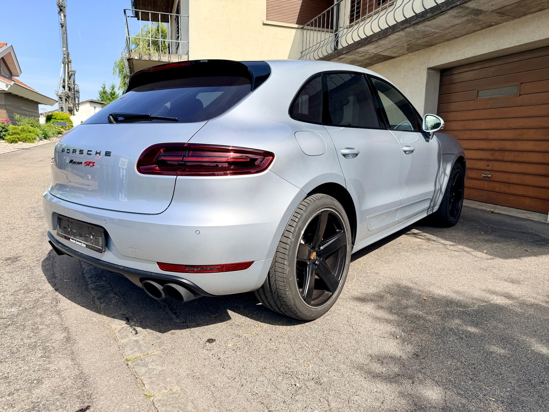 PORSCHE Macan GTS PDK-image-5