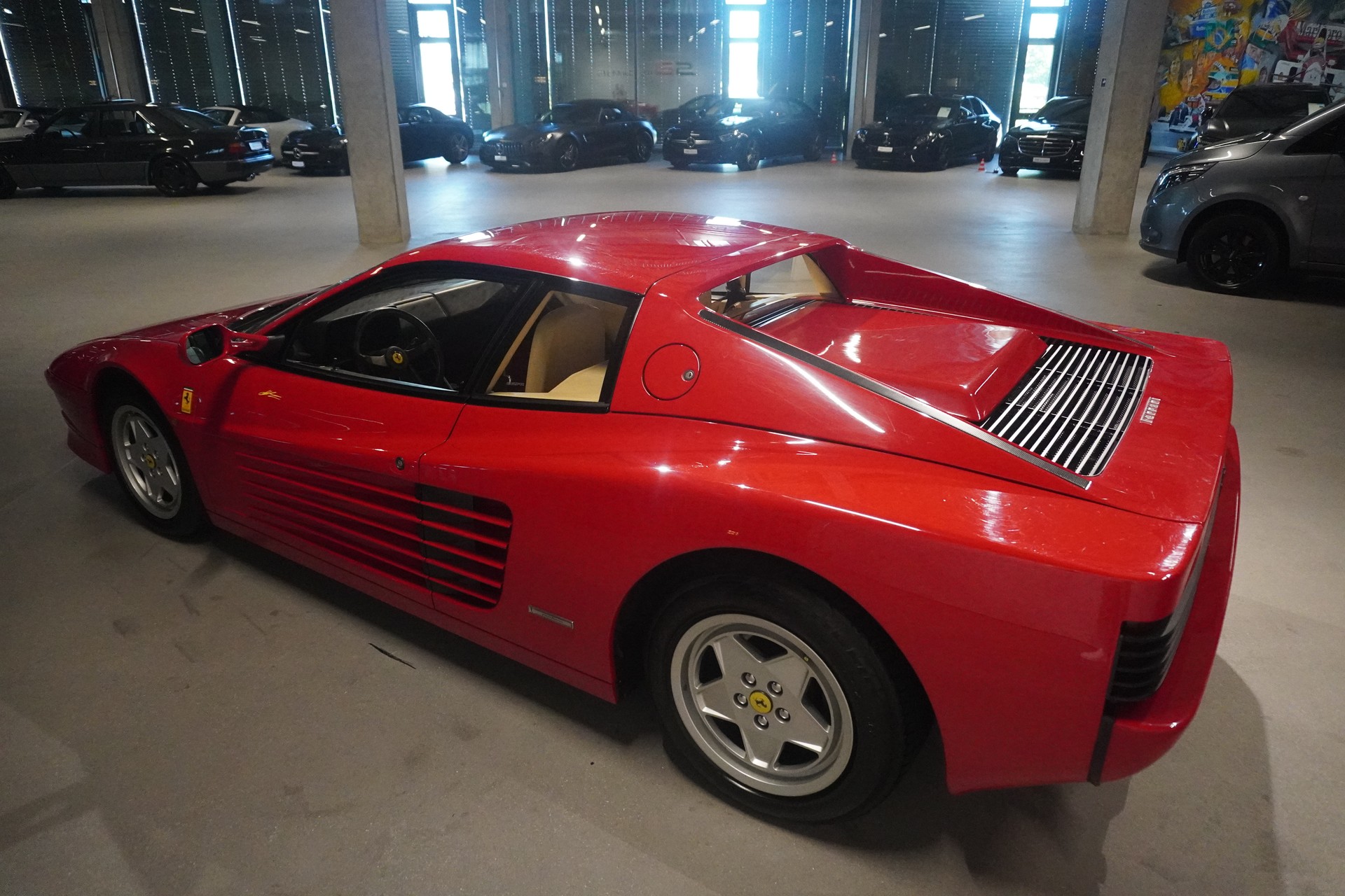 FERRARI Testarossa-image-16