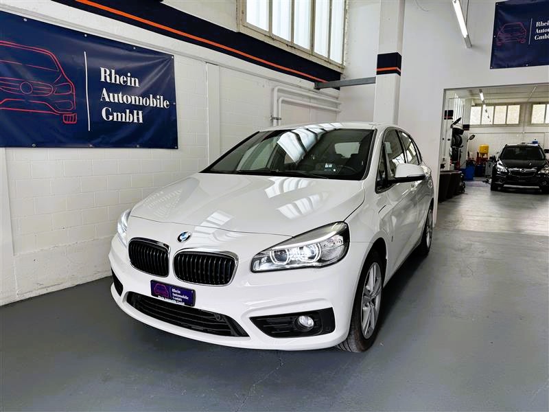 BMW 225xe iPerformance Active Tourer Steptronic-image-0