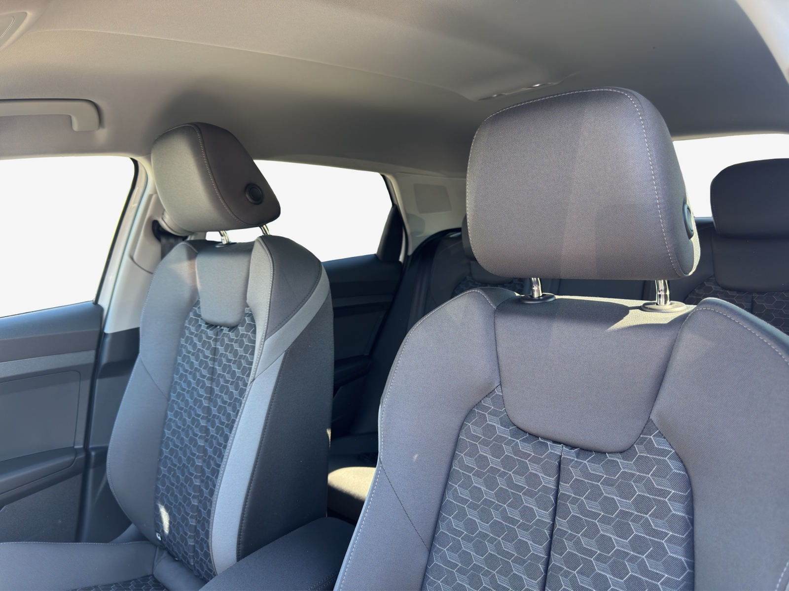 AUDI A1 Sportback 30 TFSI Attraction S-tronic-image-15