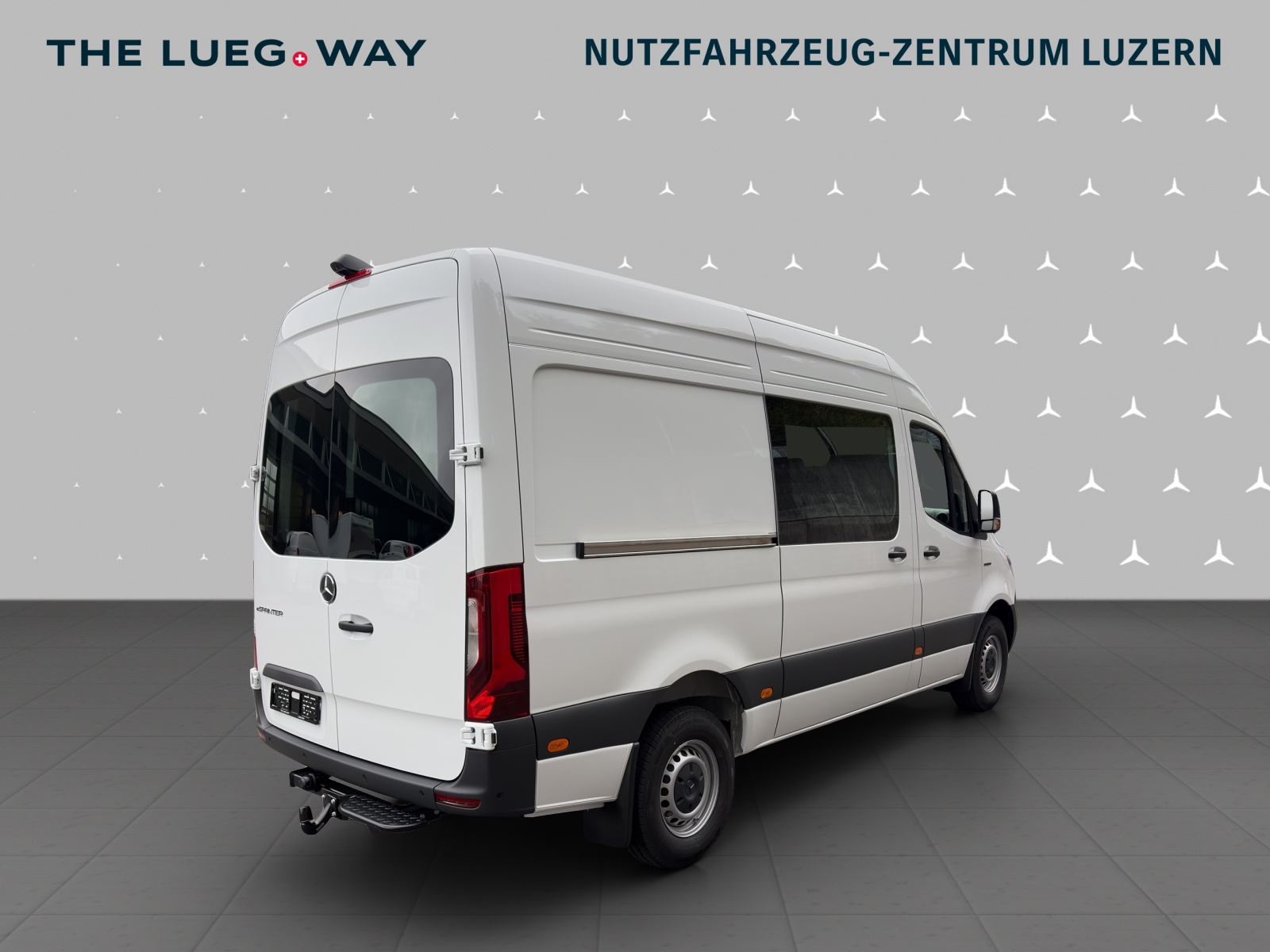 MERCEDES-BENZ eSprinter 320 81kWh Standard Pro WORKER-image-5