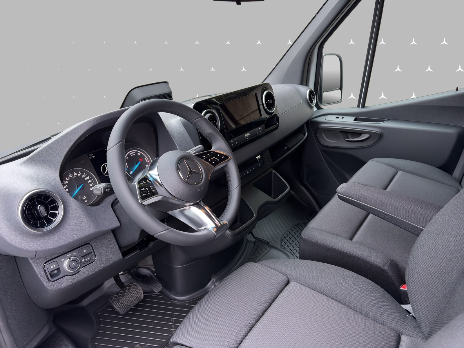 MERCEDES-BENZ eSprinter 320 81kWh Standard Pro WORKER-image-9