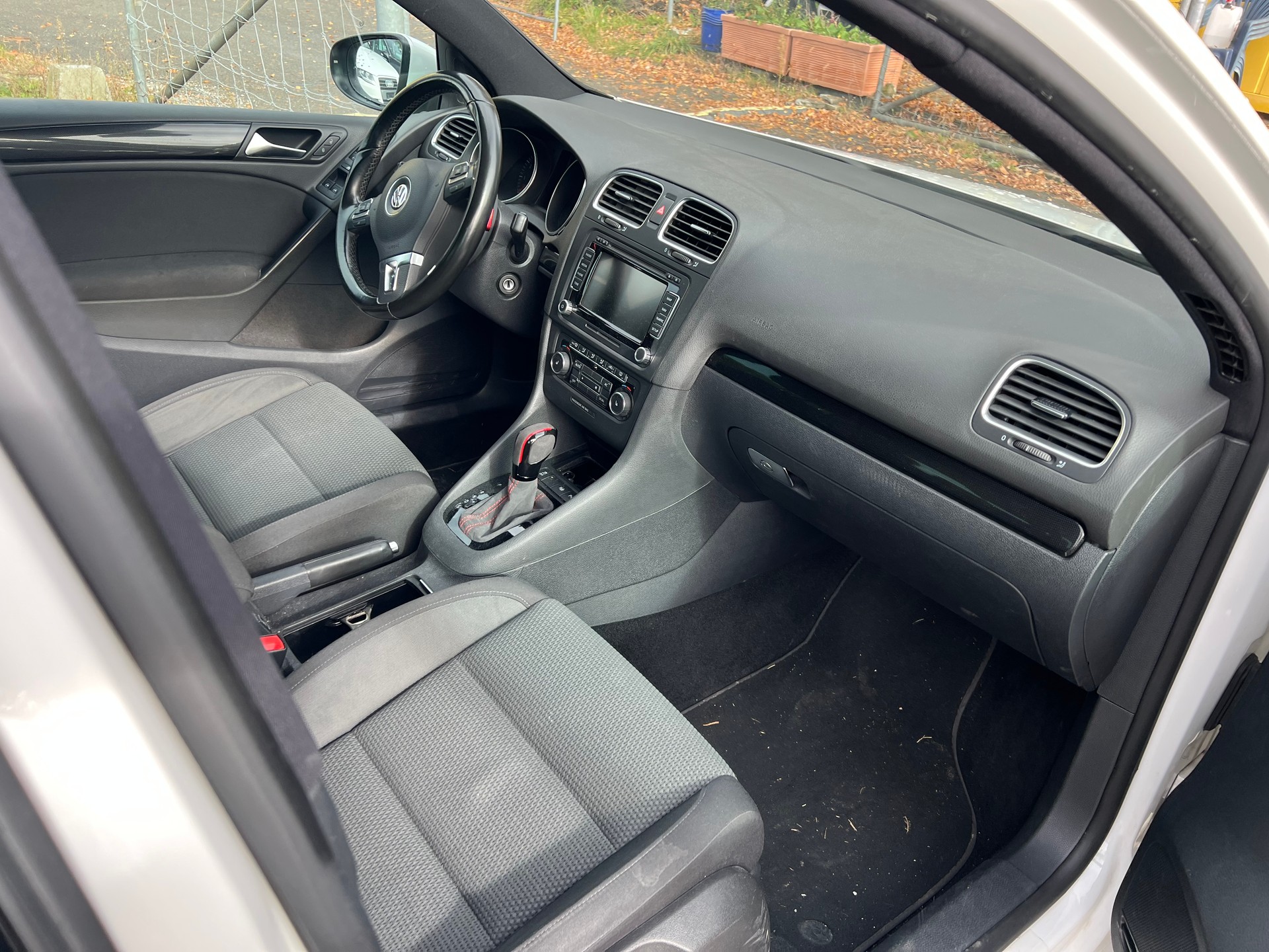VW Golf 1.4 TSI Highline DSG-image-4