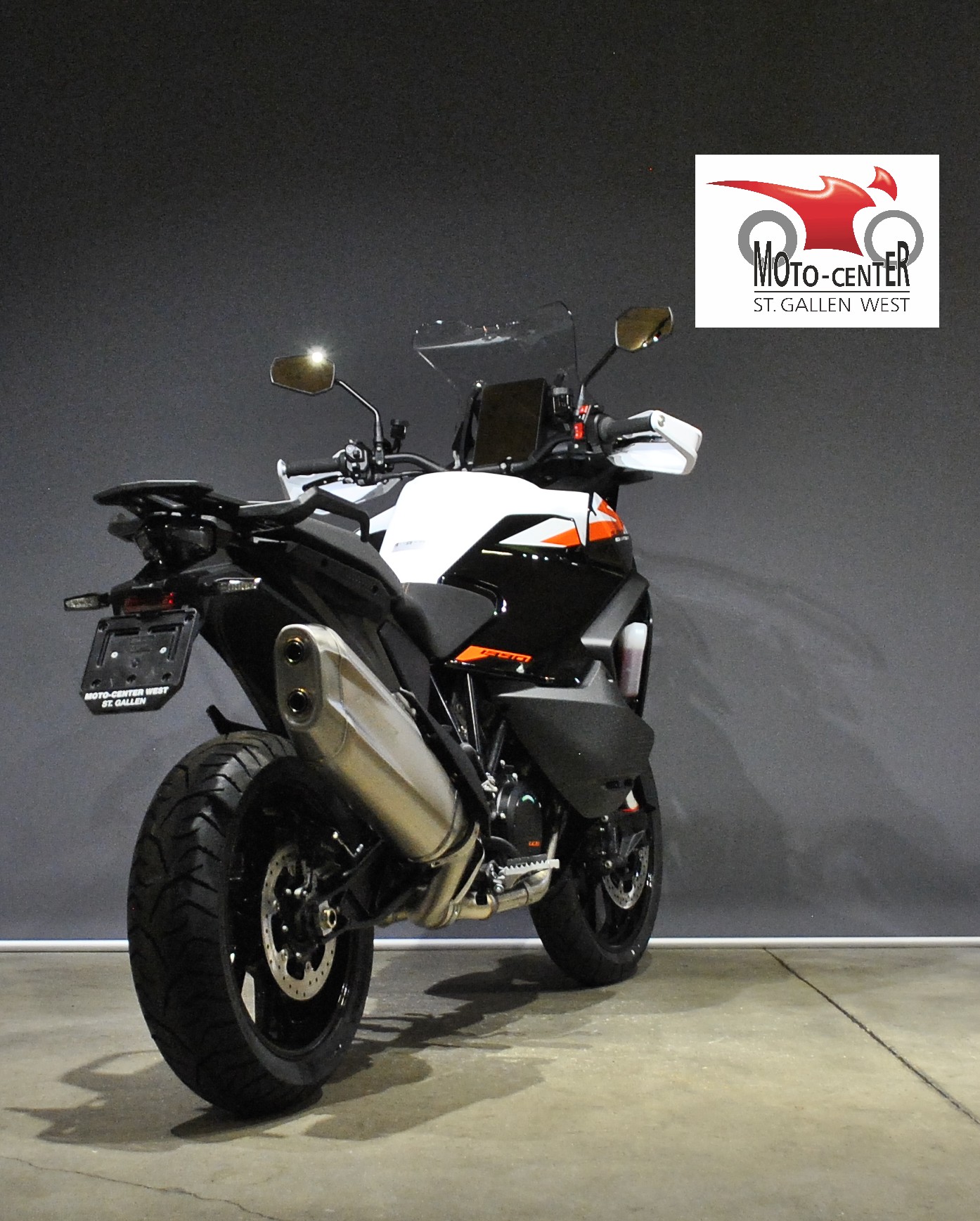 KTM 1390 Super Adventure S-image-4