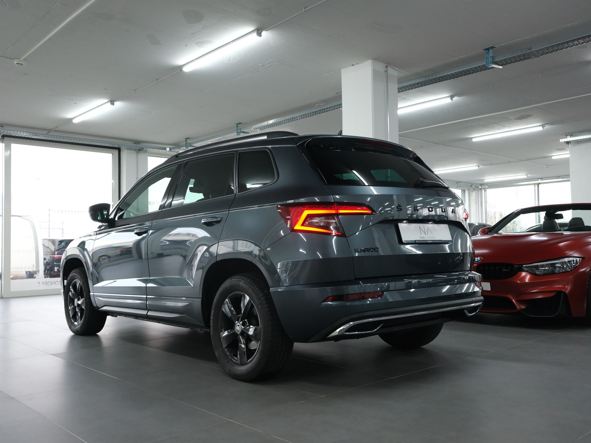 SKODA Karoq 1.5 TSI ACT SportLine DSG *Panorama-Schiebedach*-image-4
