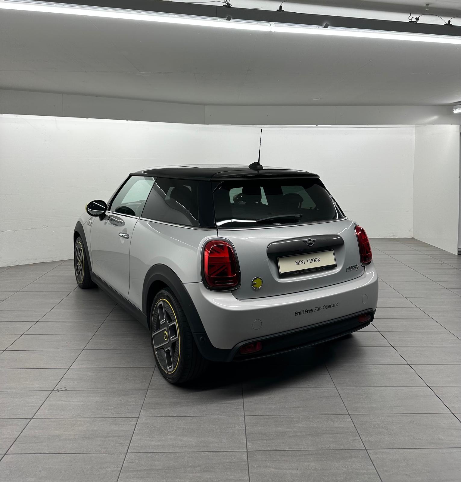 MINI F56 Cooper SE-image-3