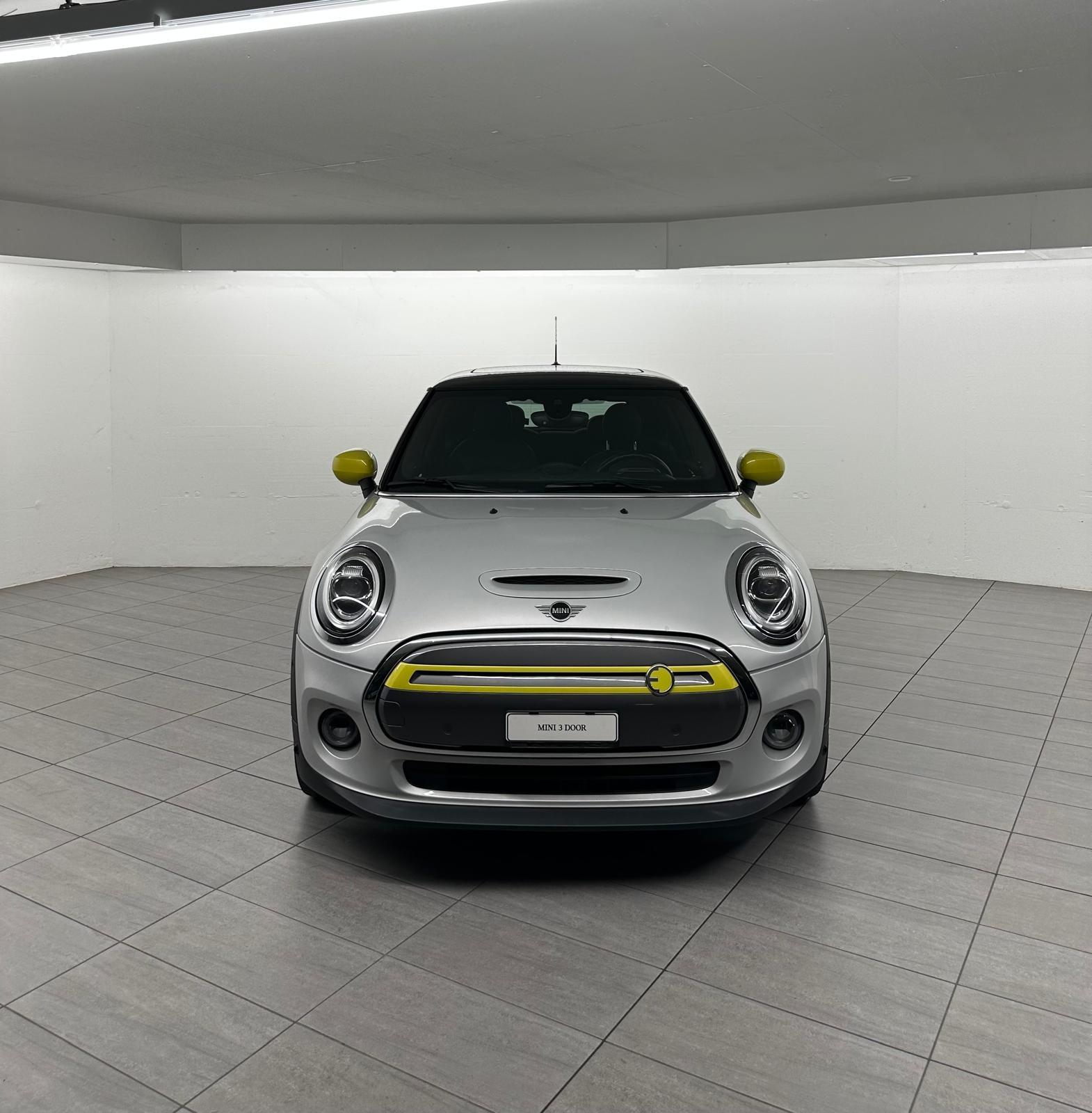 MINI F56 Cooper SE-image-11