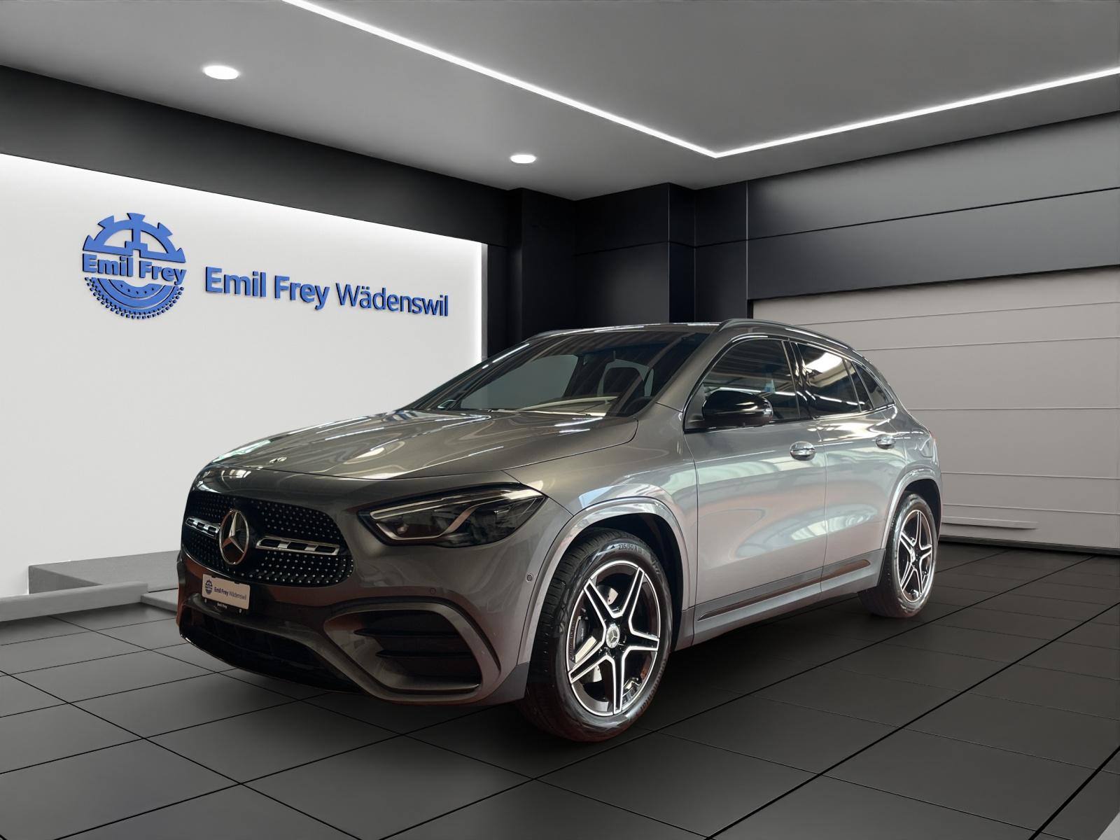 MERCEDES-BENZ GLA 200 Night Star AMG Line-image-0