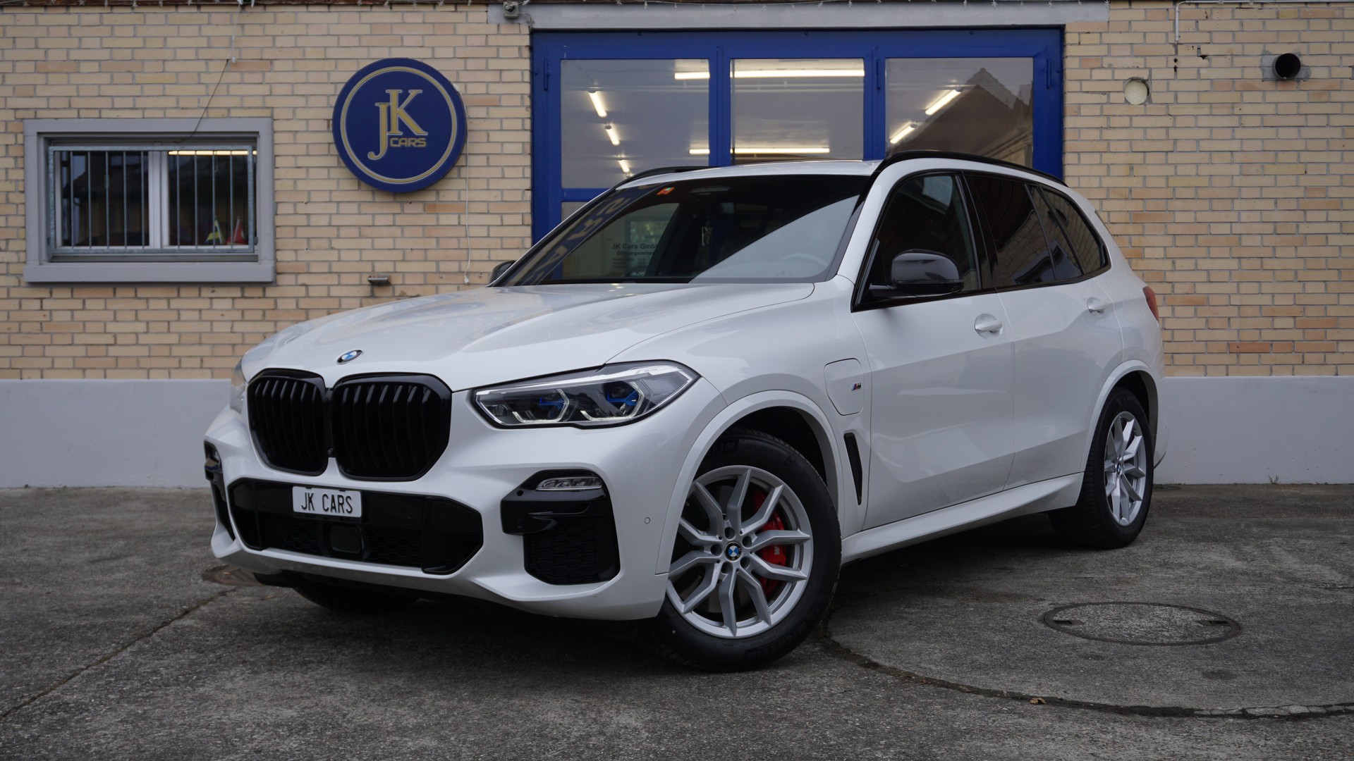 BMW X5 45e xDrive SAG-showroom-element-1
