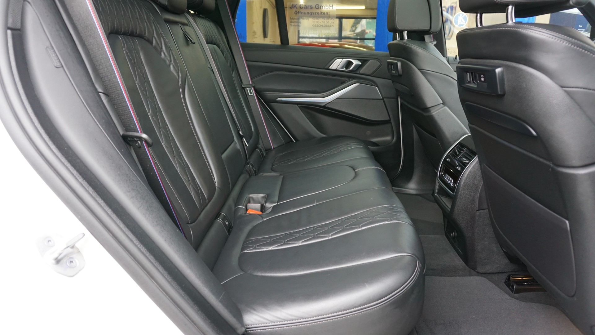 BMW X5 45e xDrive SAG-image-17