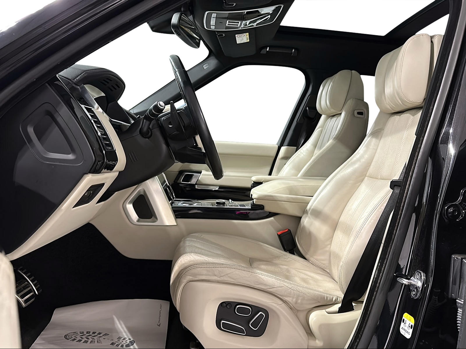 LAND ROVER Range Rover 4.4 SDV8 Autobiography Automatic-image-11