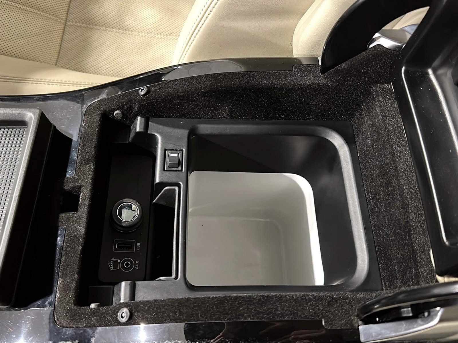 LAND ROVER Range Rover 4.4 SDV8 Autobiography Automatic-image-18