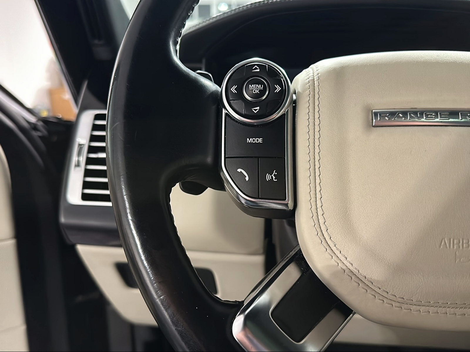 LAND ROVER Range Rover 4.4 SDV8 Autobiography Automatic-image-22