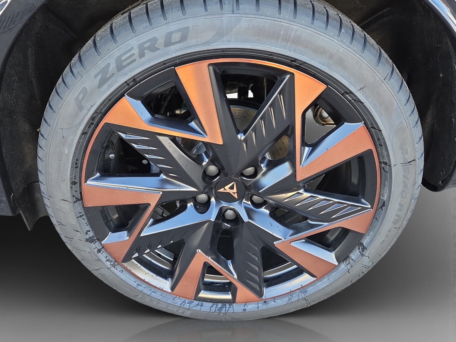 CUPRA Formentor 1.5 e-HYBRID pHEV Prime Edition DSG-image-14