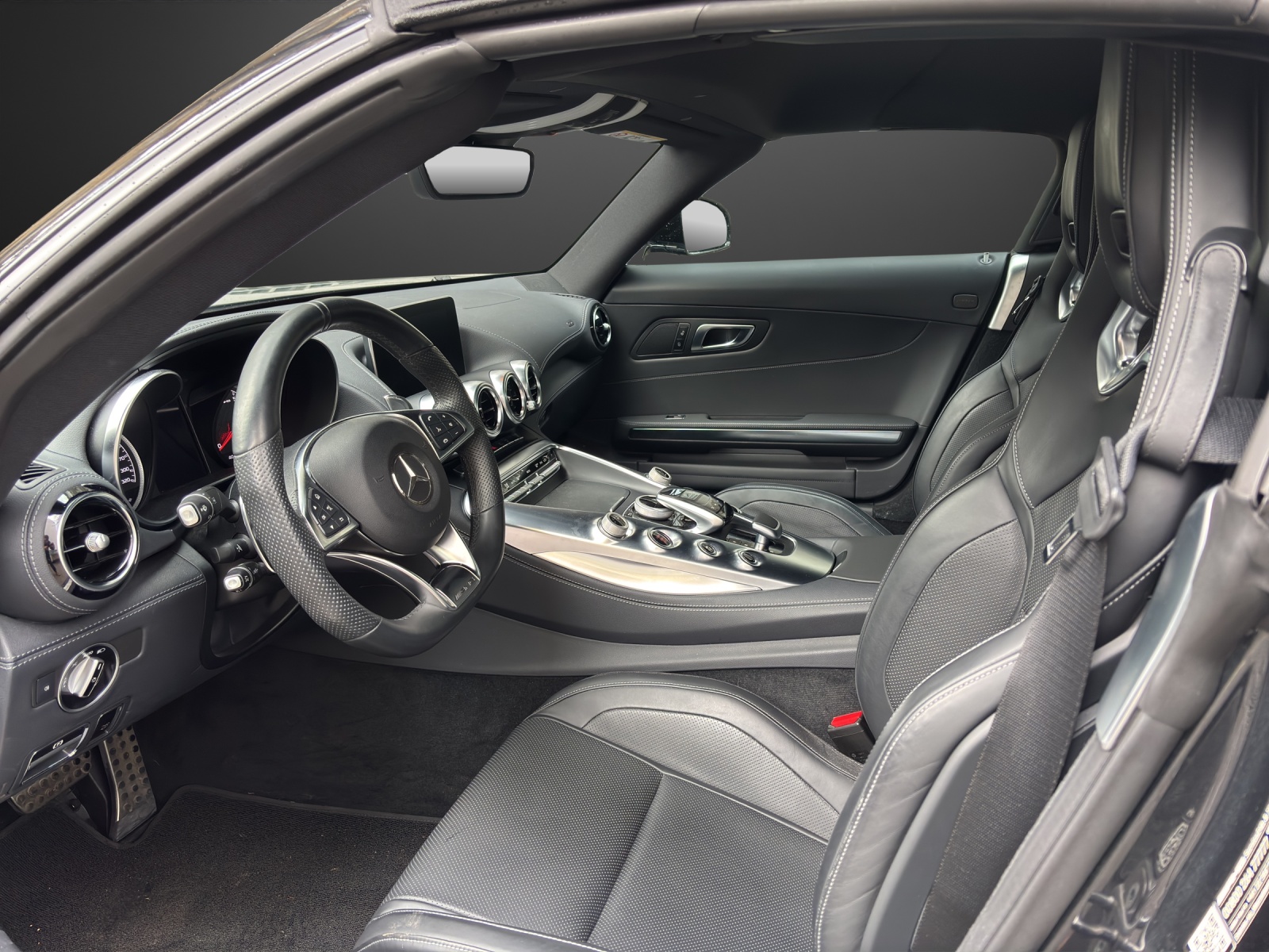 MERCEDES-BENZ AMG GT Roadster Speedshift DCT-image-10