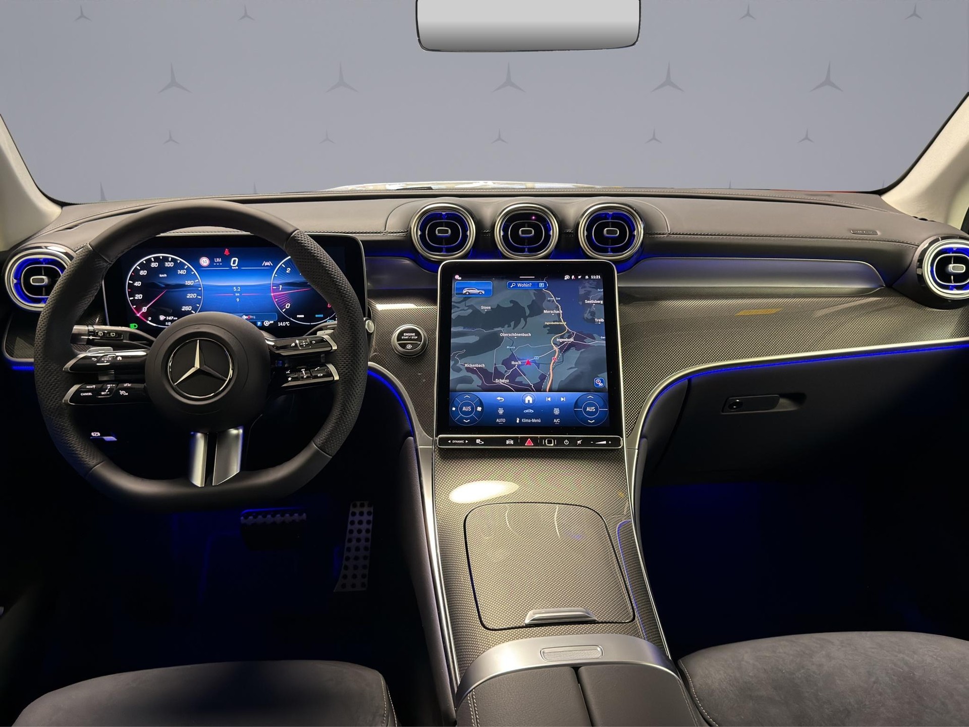 MERCEDES-BENZ GLC 220 d AMG Line 4matic-image-13